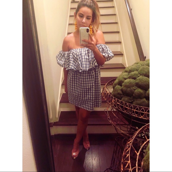 Misa Los Angeles Dresses & Skirts - 🆕 NWT Misa Los Angeles Belu Gingham Mini Dress- S